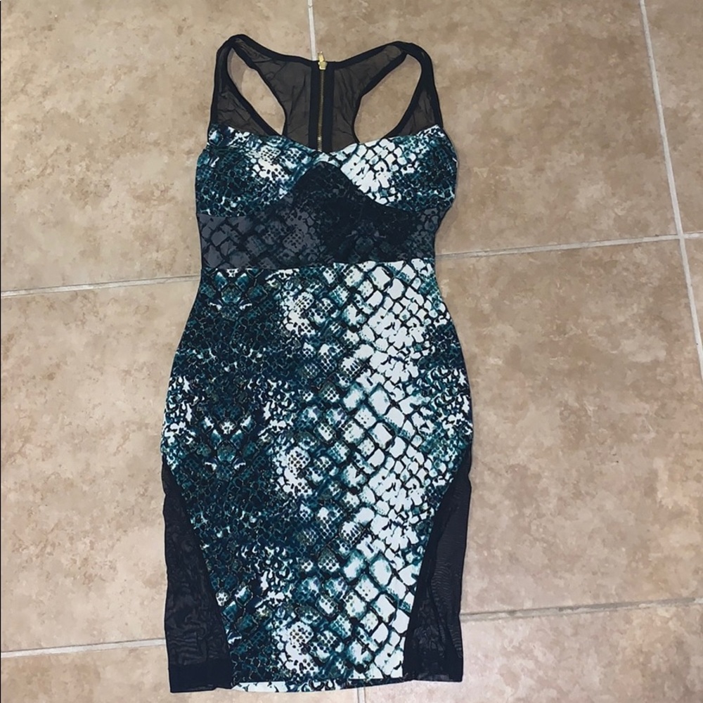 Erin dress emerald snake design medium brand new